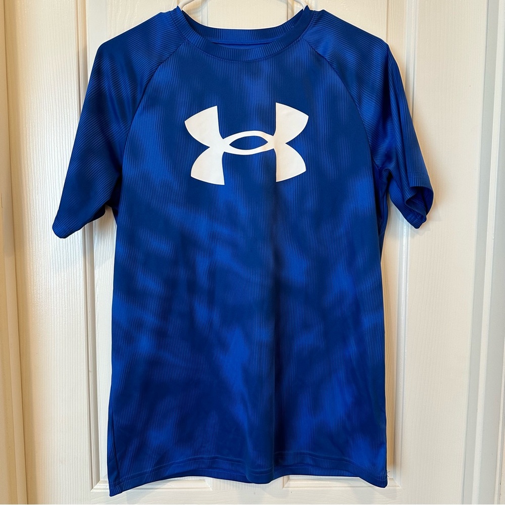 Boys XL Under Armour Tee
